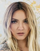 Julia Michaels