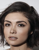 Daniella Pineda