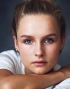 Olivia DeJonge